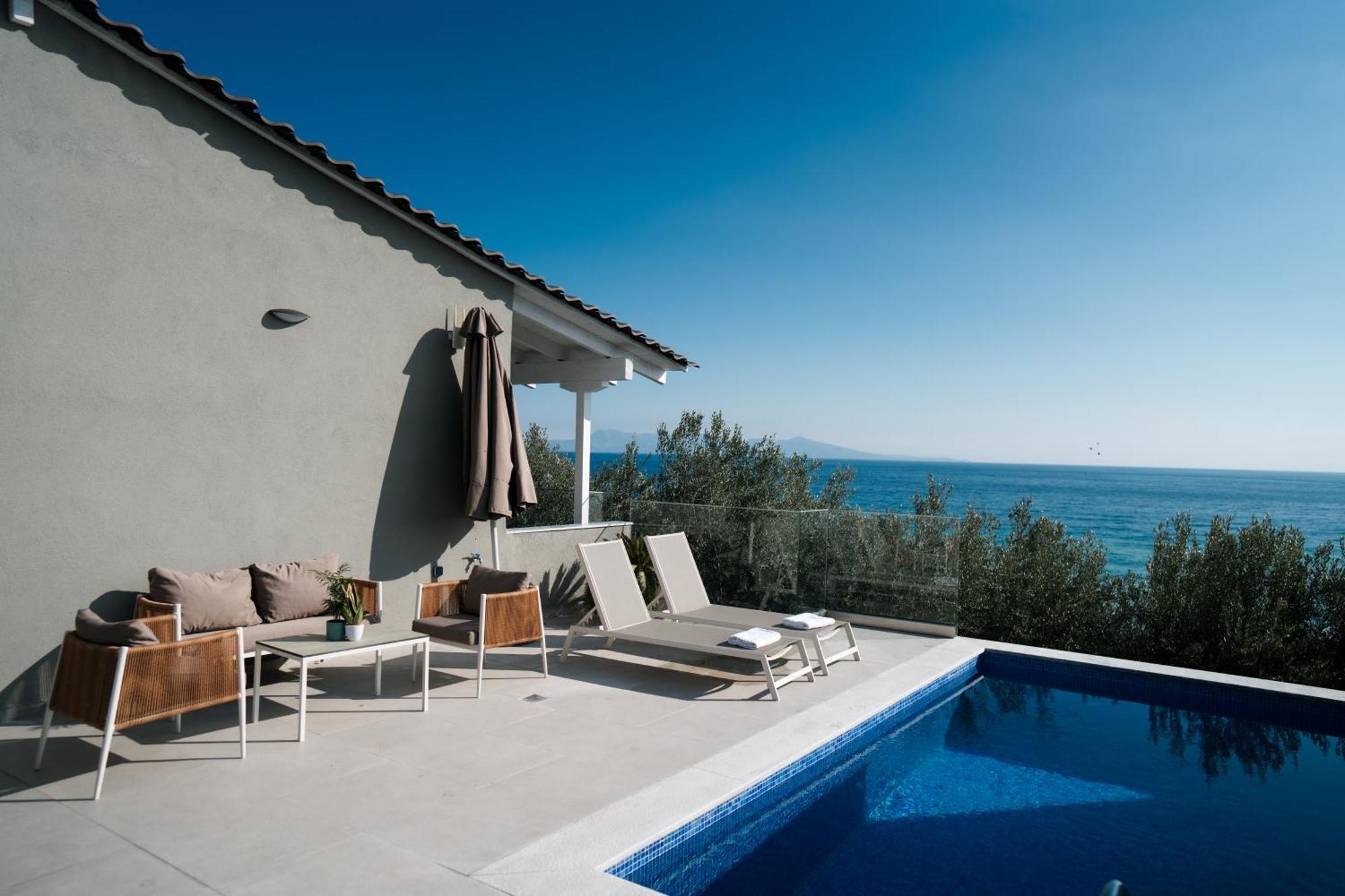 Aegean View Villa Loutra Elevtheron Exterior photo